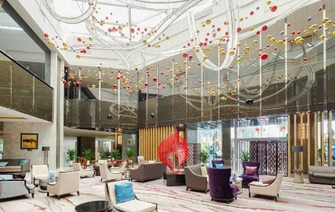 Hotel Ramada Plaza Liuzhou Liudong Extérieur photo